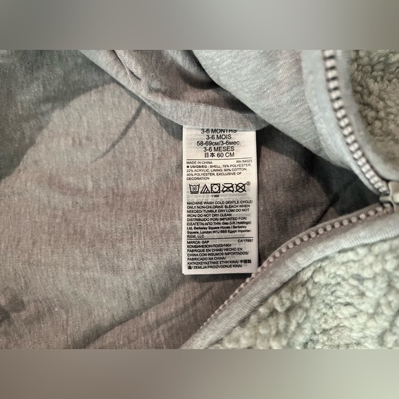 Baby GAP Baby Sherpa One-Piece bear bunting outfit size 3-6 months with zip - Picture 3 of 3